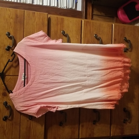 Umgee Top size M - Picture 1 of 1
